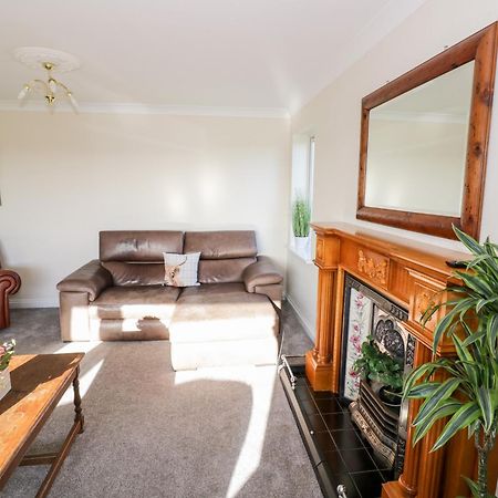 Tixall Manor Farm Стаффорд Экстерьер фото